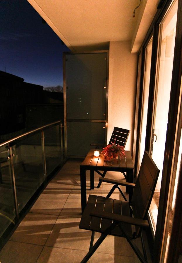 Royal Parkside Apartmán *